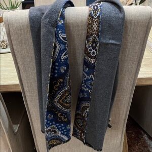 Miller Brothers Ltd 100% silk/wool REVERSIBLE scarf.